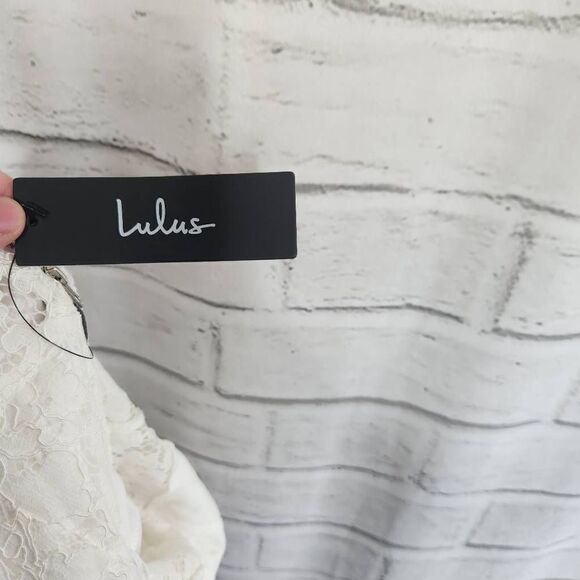 Lulus Lace Ruffled Lined Sleeveless High-Low Dress White Size Small - Picture 8 of 9